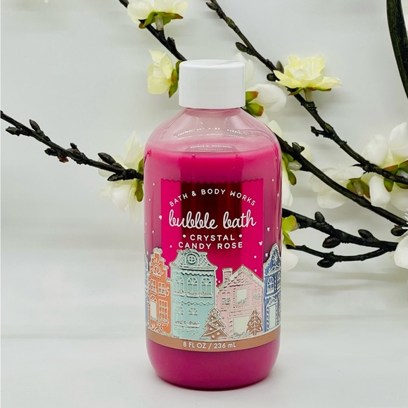 Bath and Body Works Holiday Bundle 5-Piece - Picture 2 of 5